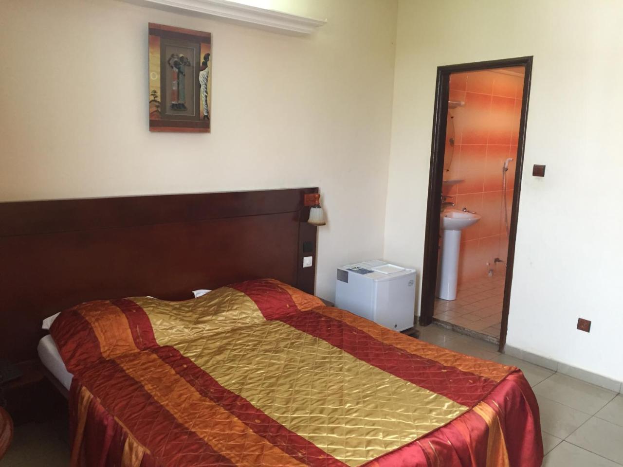 Hotel Lumiere Akwa Douala Exterior foto