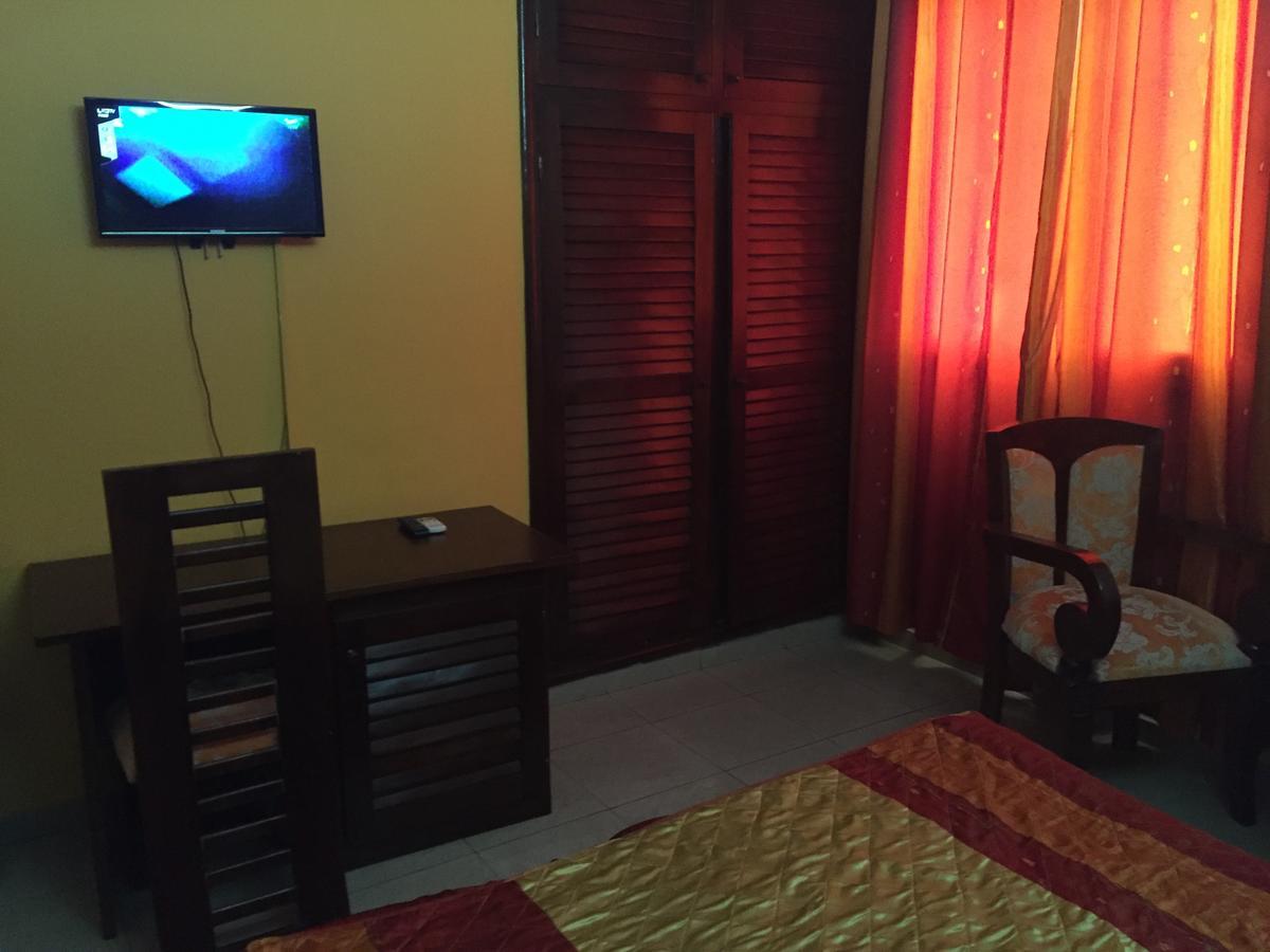 Hotel Lumiere Akwa Douala Exterior foto
